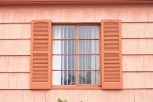 a flush window installed in a house